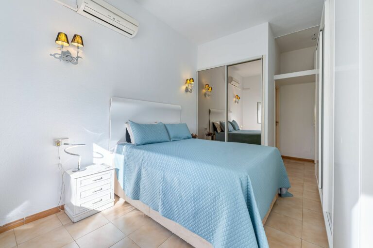 0d6454530a021805b937d7d4236645ac - 11