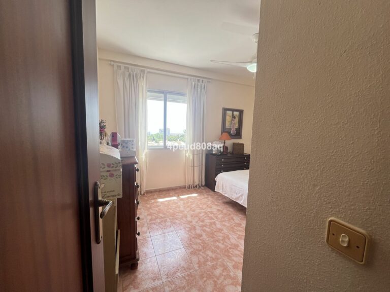 0d7855ef569d699f656870b719e8bf83 - 16