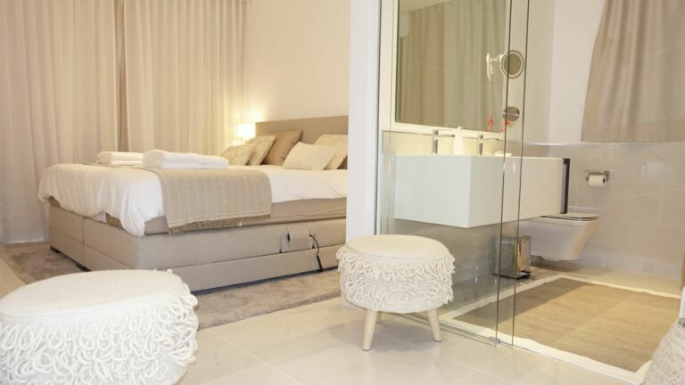 0d7e0944cd5e9f38e452dc2682b77382 - 10