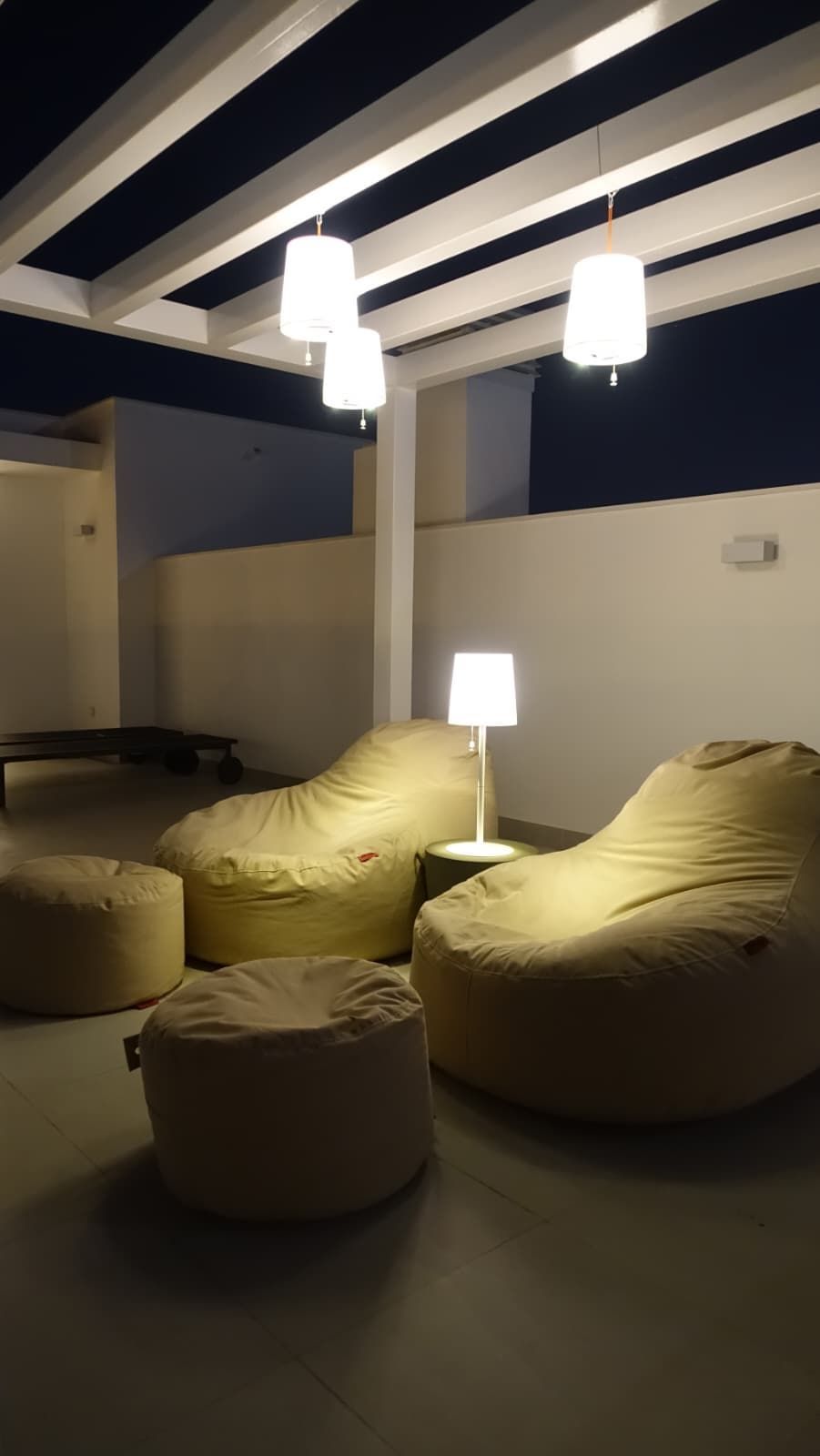 0d7e0944cd5e9f38e452dc2682b77382 - 14