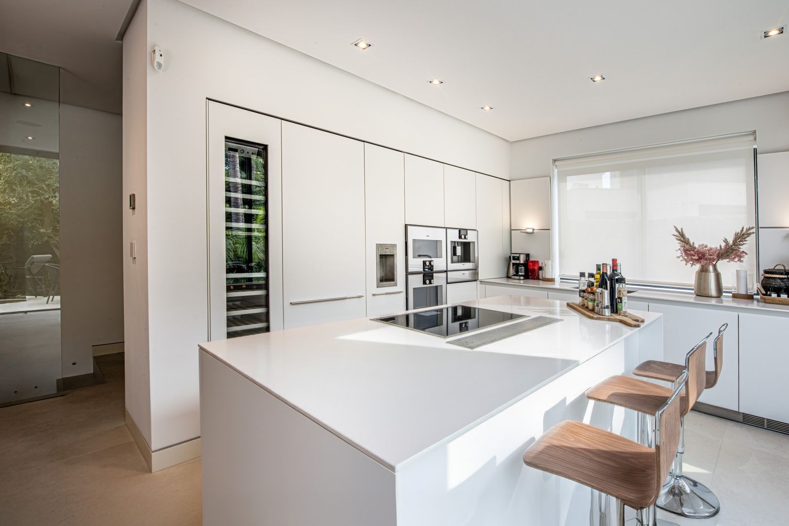 0eb95278994745cf1dc488c859c23cbf - 13