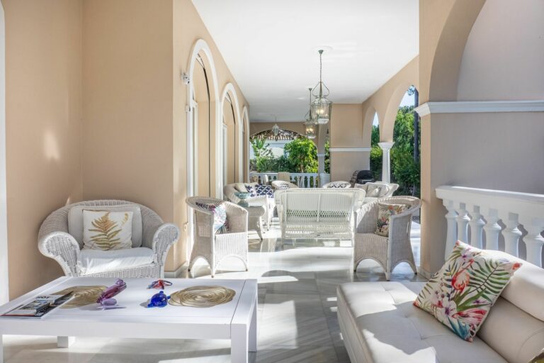 0f879dee5914c436bdf4f150762689aa - 7