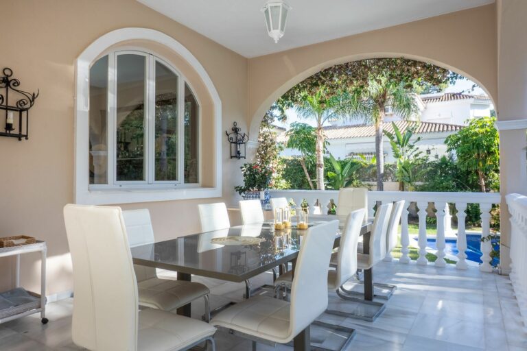 0f879dee5914c436bdf4f150762689aa - 9