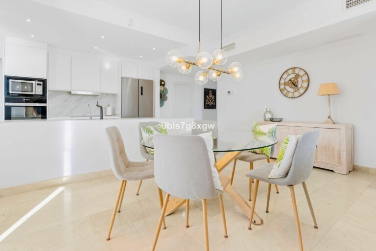 0f8d20044327e3750ec7345ae990176b - 11