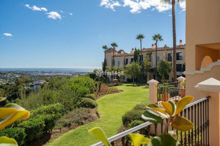 0fc73ef0f074e7a2143bbc47fb7f8b6d - 4