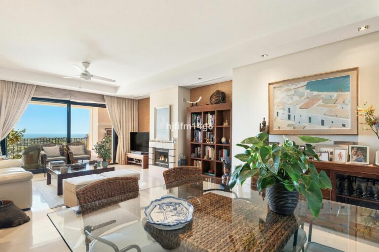 0fc73ef0f074e7a2143bbc47fb7f8b6d - 7