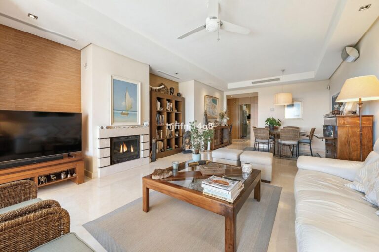 0fc73ef0f074e7a2143bbc47fb7f8b6d - 8