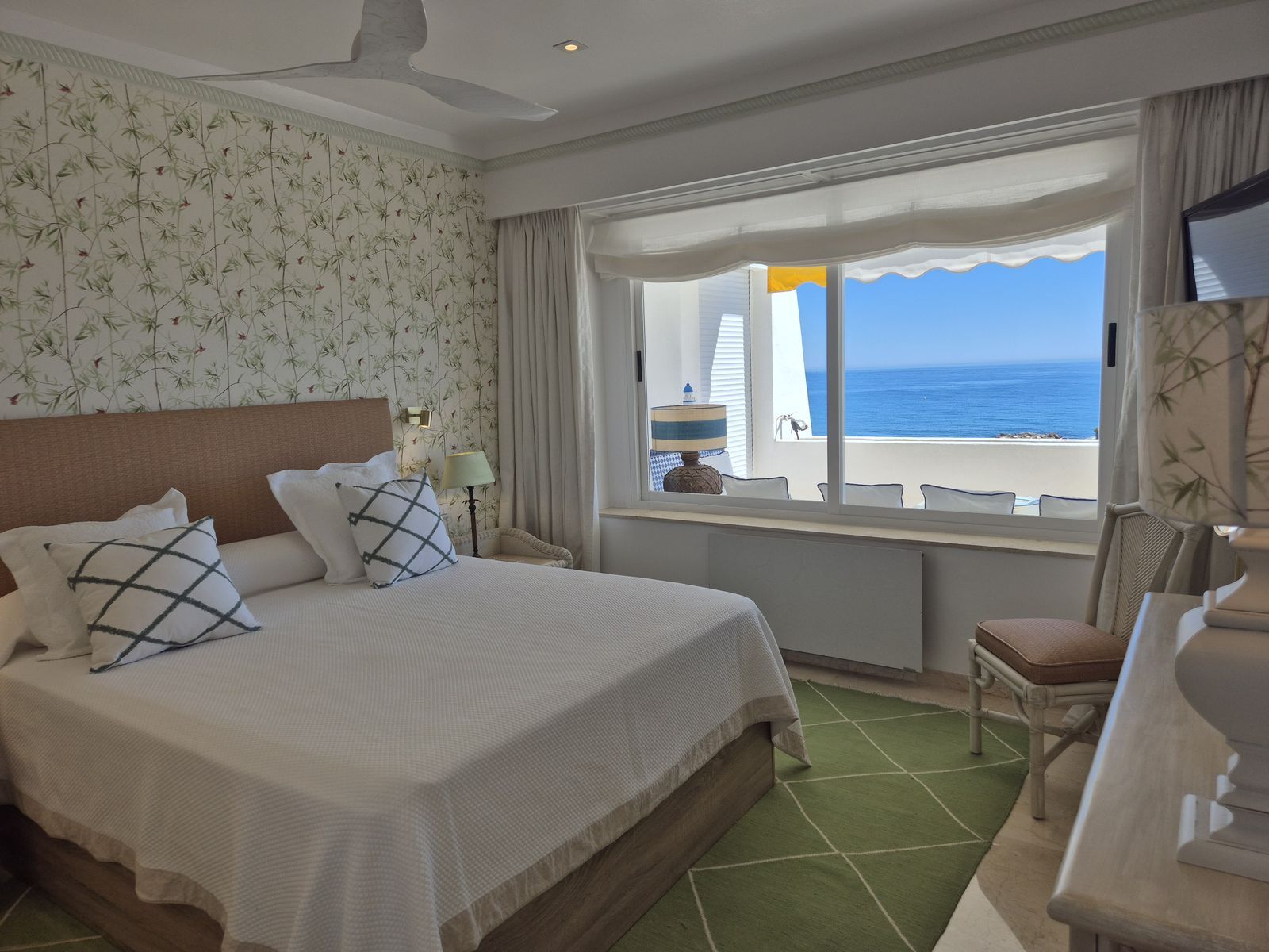 0fe2e78a1b57ee8556f66ca92d93f237 - 9