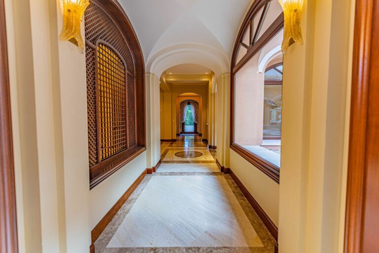 113f8d4f27df6ee0217a7b79a22f00c5 - 13