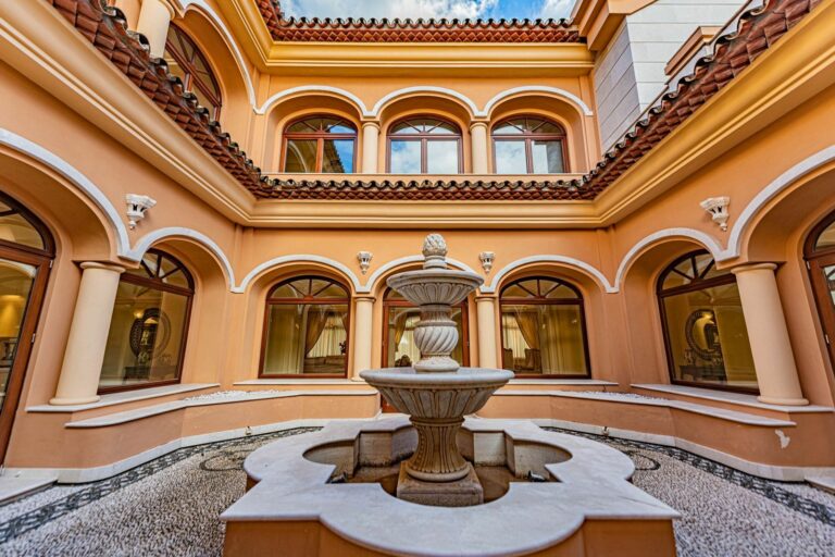 113f8d4f27df6ee0217a7b79a22f00c5 - 5