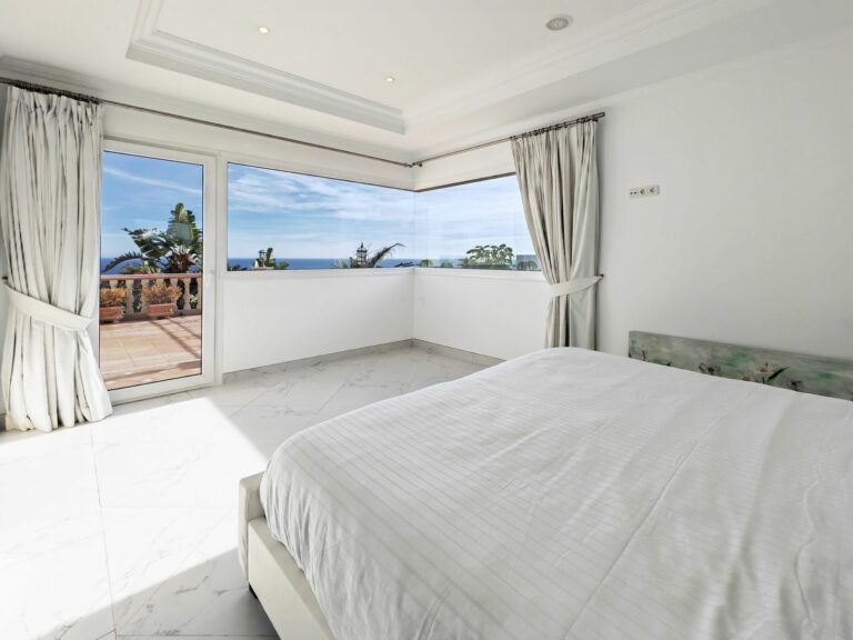 11ac0497bf4140023d734d5b570f5849 - 14