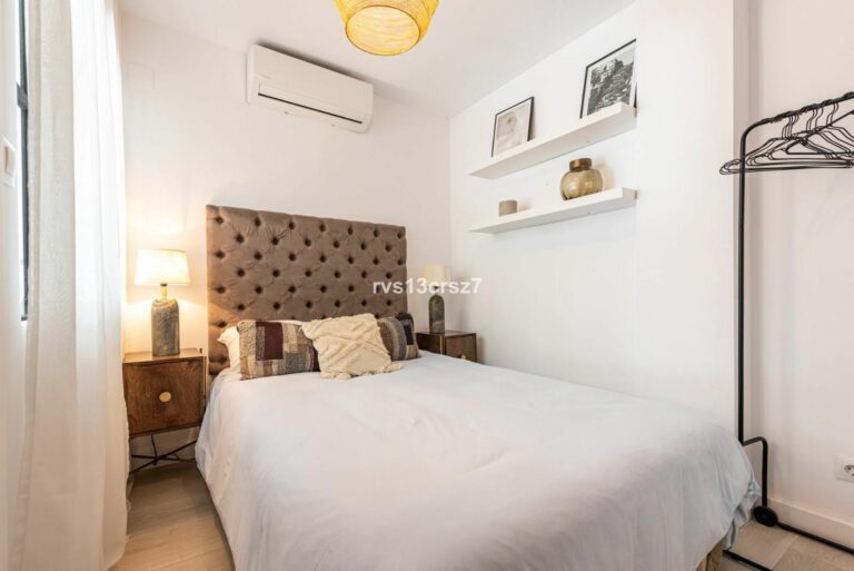 11bc184d5e4853a21cafbb2e0e6d9598 - 13