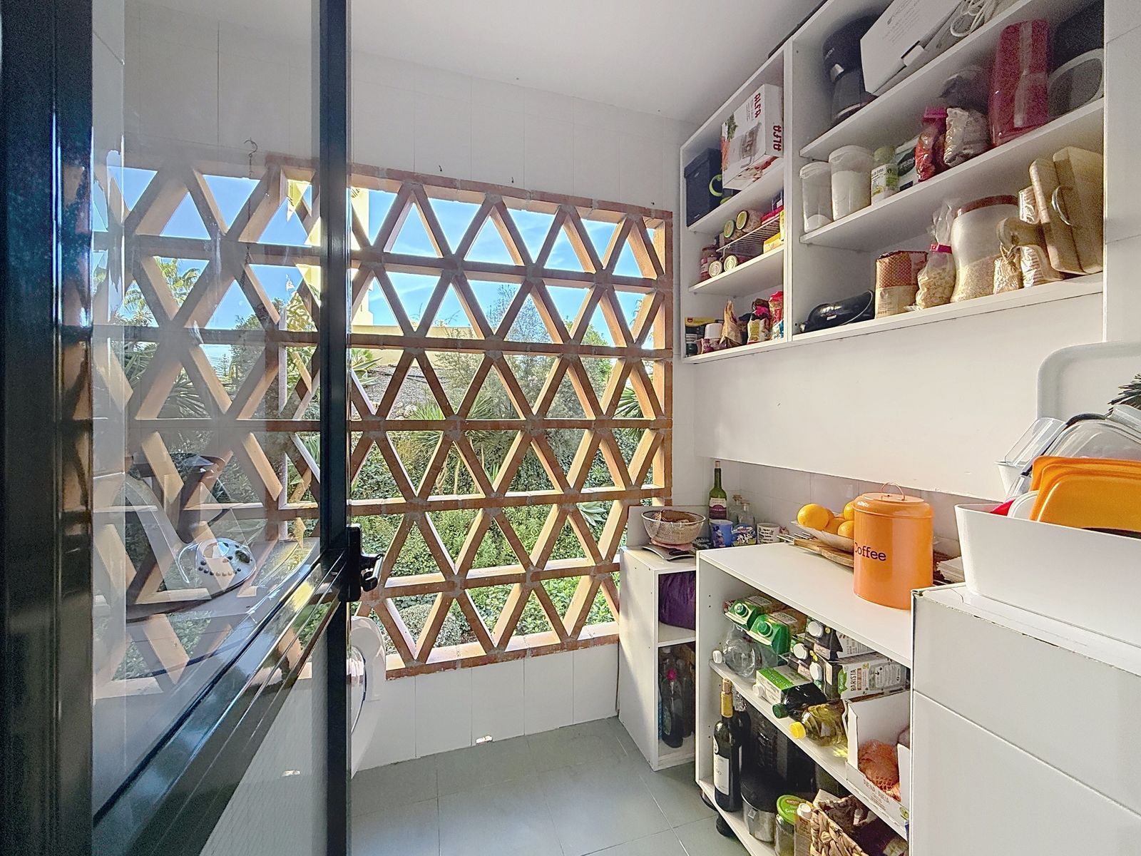 11c7d5be19872a4207c778ac068afc7e - 15