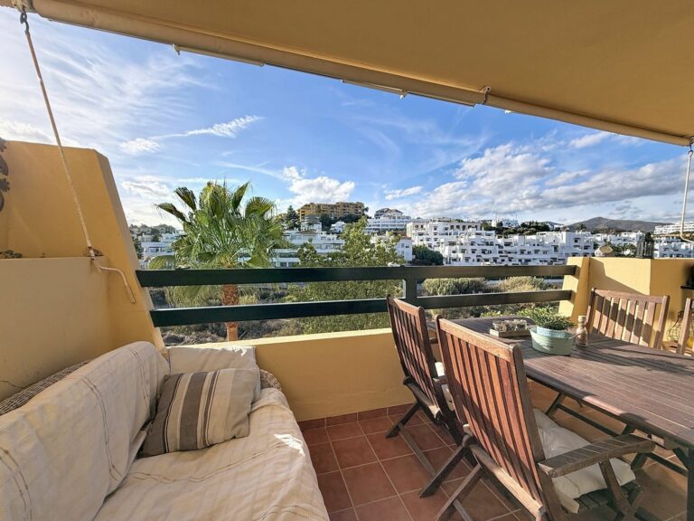 11c7d5be19872a4207c778ac068afc7e - 6