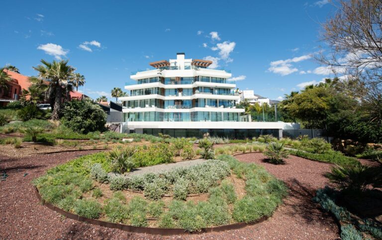 11f666655b5a5d336c3958dc02e1be54 - 14