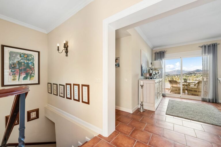 1313dbc11c3b4207c988632e201115dd - 2