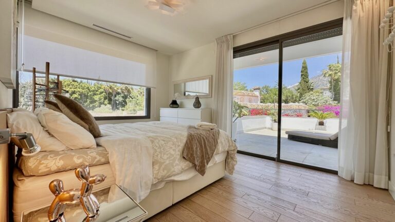 151fa65fabb9b95c0d3c77fb1f73a2bc - 16