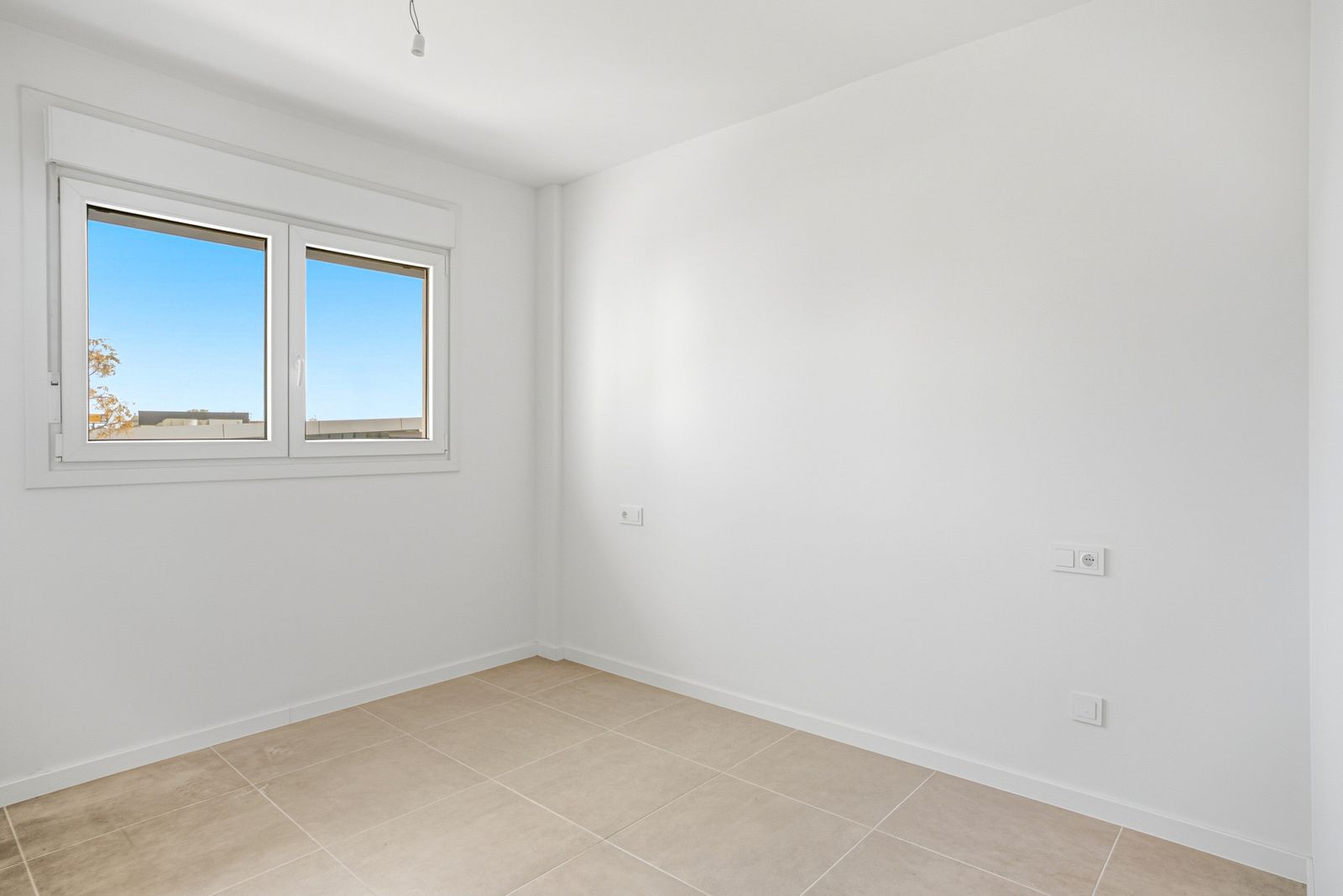 1531393a59b0887575c1ce7cad4a8085 - 15