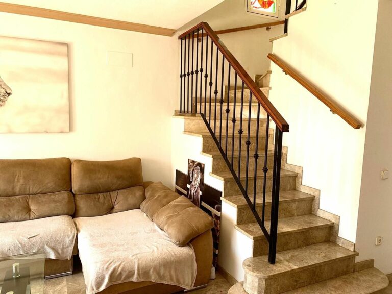 15c2390f4eb91ed6980bdf9f248ce3c3 - 3