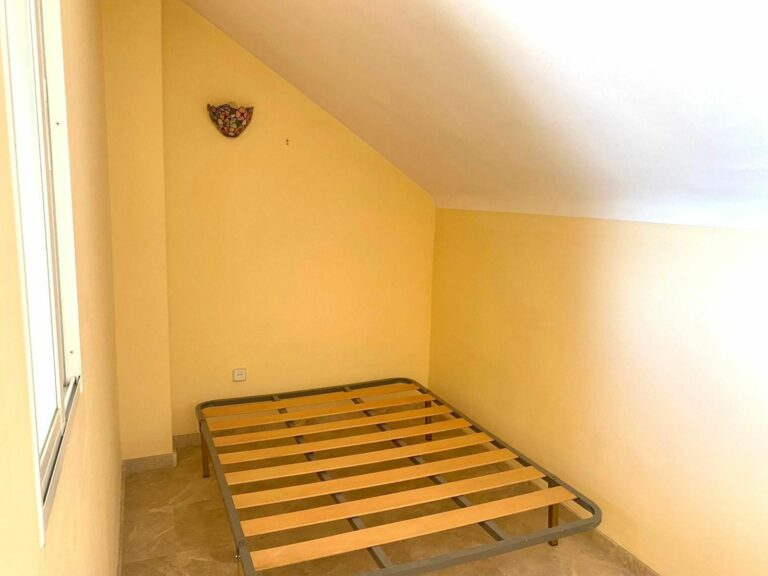 15c2390f4eb91ed6980bdf9f248ce3c3 - 4