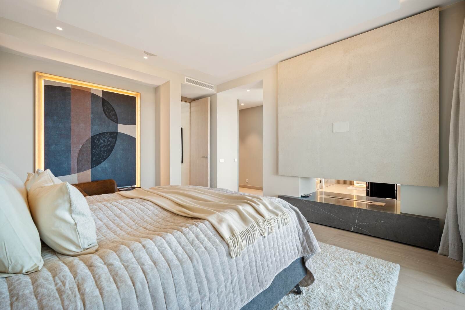 1672a5adbad3151db651e32df49701af - 16