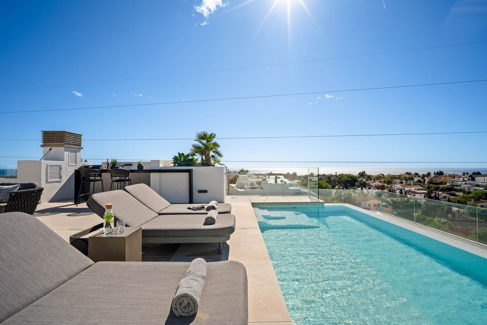 1672a5adbad3151db651e32df49701af - 3