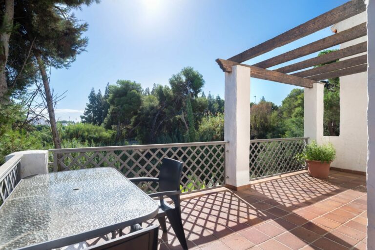 16d431aa78680a50c9c4fb12abc85012 - 15