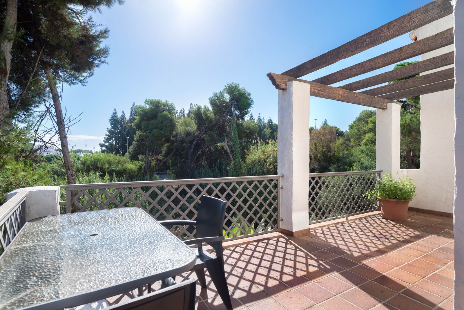 16d431aa78680a50c9c4fb12abc85012 - 15