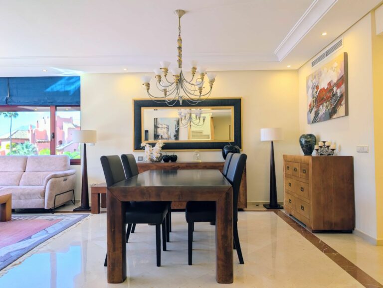 174c562c59cc9022683c4c081b49314c - 11