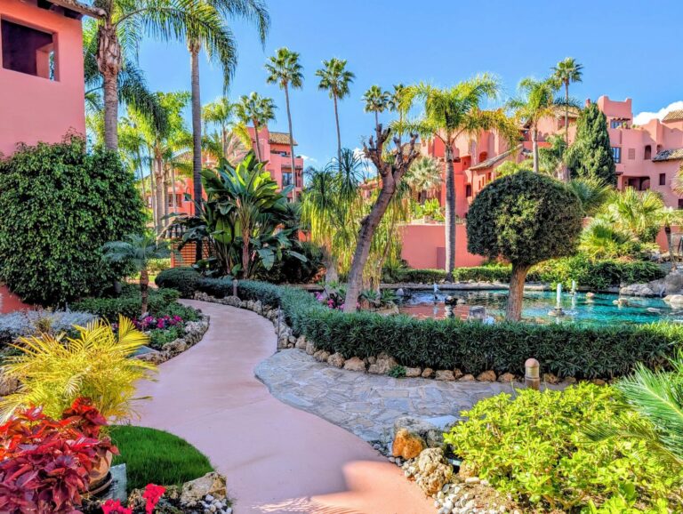 174c562c59cc9022683c4c081b49314c - 4