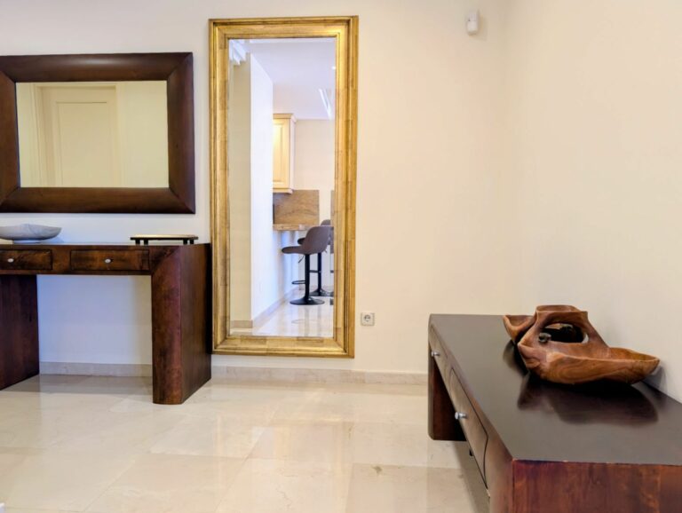 174c562c59cc9022683c4c081b49314c - 8