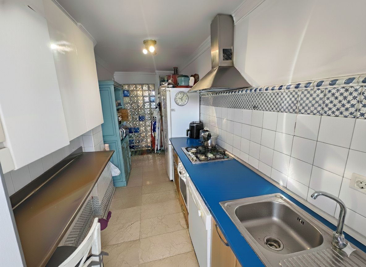 17a72680f08dcb3a3b1784f0e6ea56a6 - 12