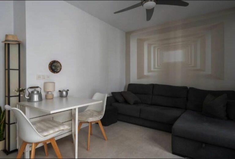 18d5906bfbc24d4e2fb2f243b3d76189 - 2