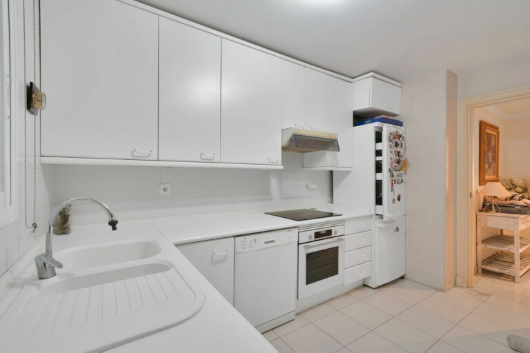 194f9e5f881fdc8dd8c1fe7ce19090ee - 3