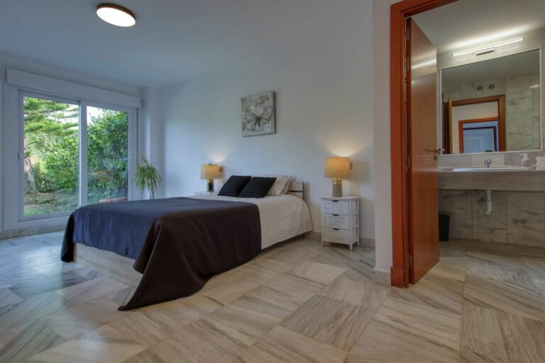 19729e0942d992dffb1c523687d022c4 - 15