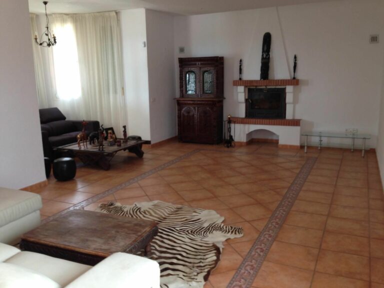 1a5b2e2c7309fbe367c0d4805740ff37 - 2