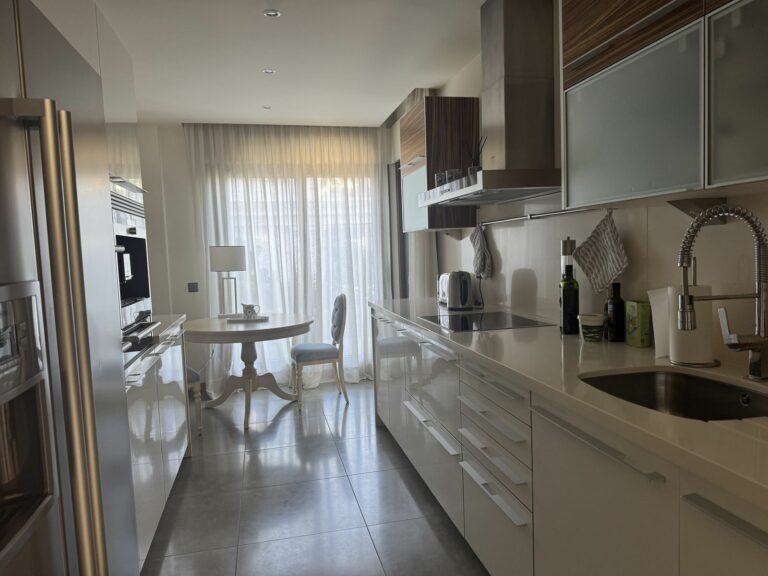 1aa1a622a5f53b98cdfd0aa3aeb3e663 - 2