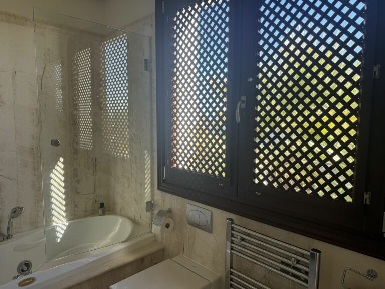 1aa1a622a5f53b98cdfd0aa3aeb3e663 - 9