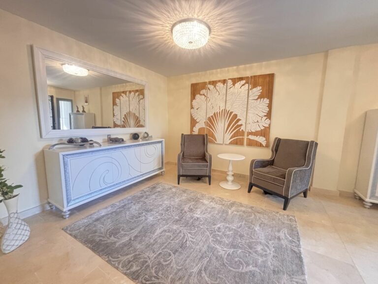 1c19f3f3d44dd9f3ea819768d11addd6 - 16