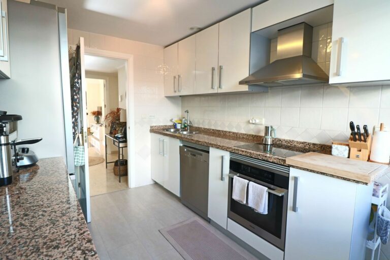 1f543da01e677ba426df986adae08d43 - 4