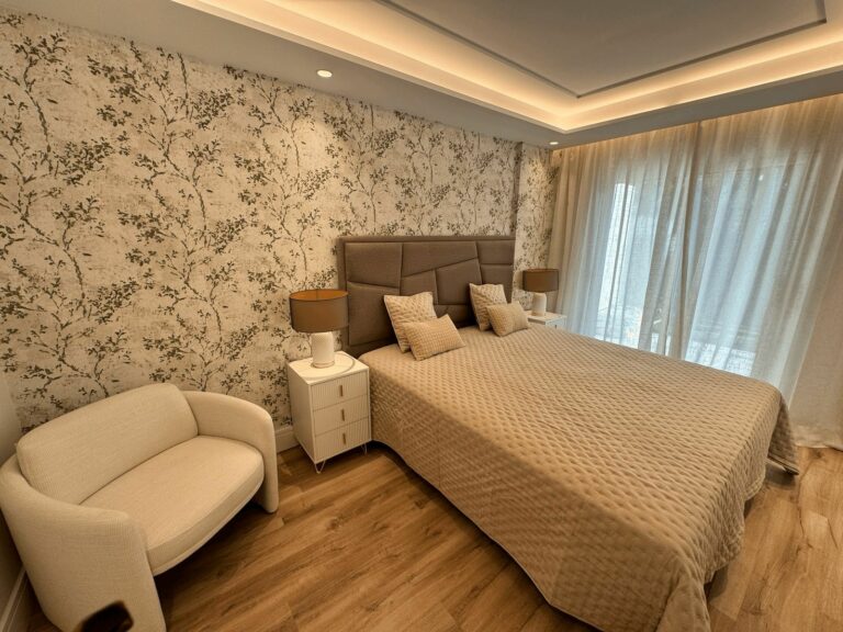 1f5d82644f8dd0ad9a5c294094214679 - 11