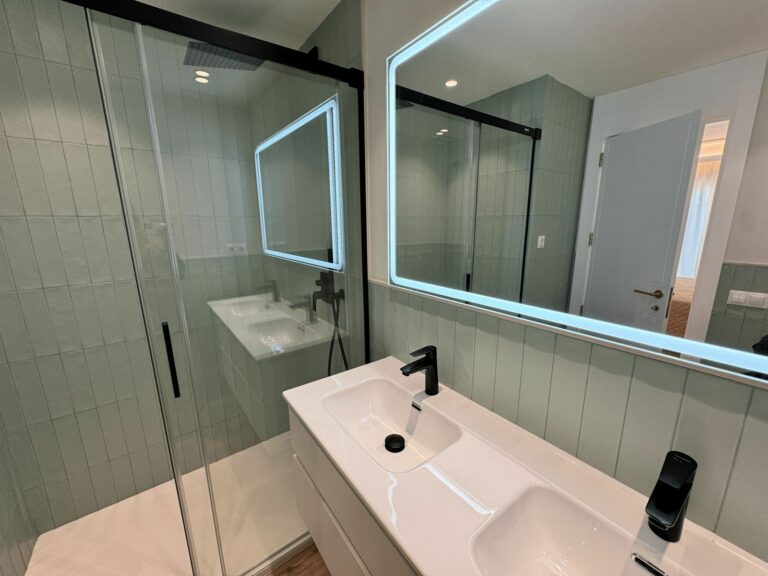 1f5d82644f8dd0ad9a5c294094214679 - 13