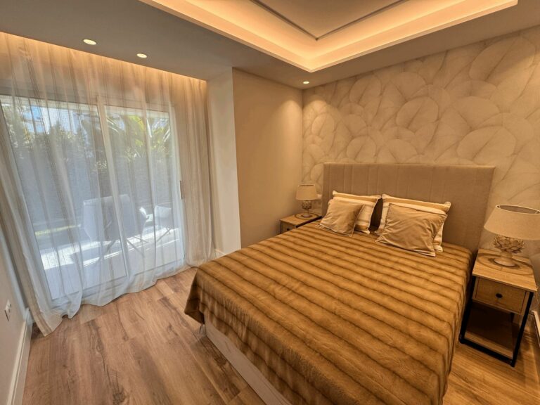 1f5d82644f8dd0ad9a5c294094214679 - 14