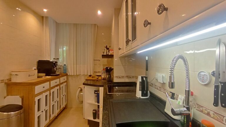 1fa0132021c1c876171a2b9c284559f3 - 13