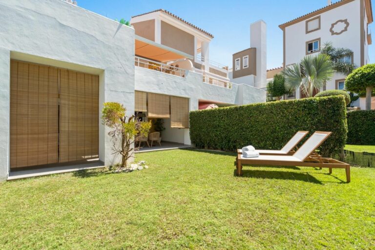 207165bf2716ab48b57335ae14ac7bcd - 10