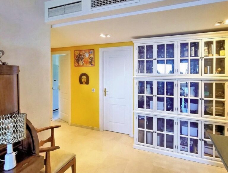 20e14e0d37d96f9e7584dd4411839e71 - 11