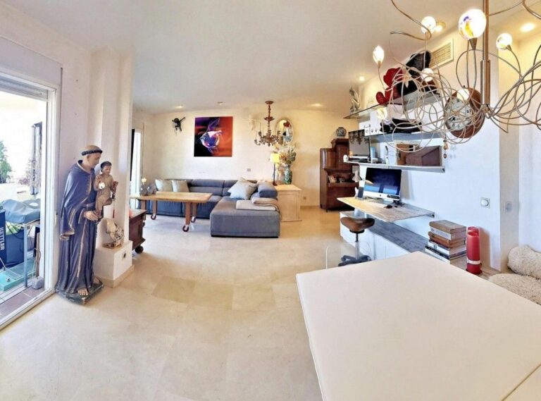 20e14e0d37d96f9e7584dd4411839e71 - 9