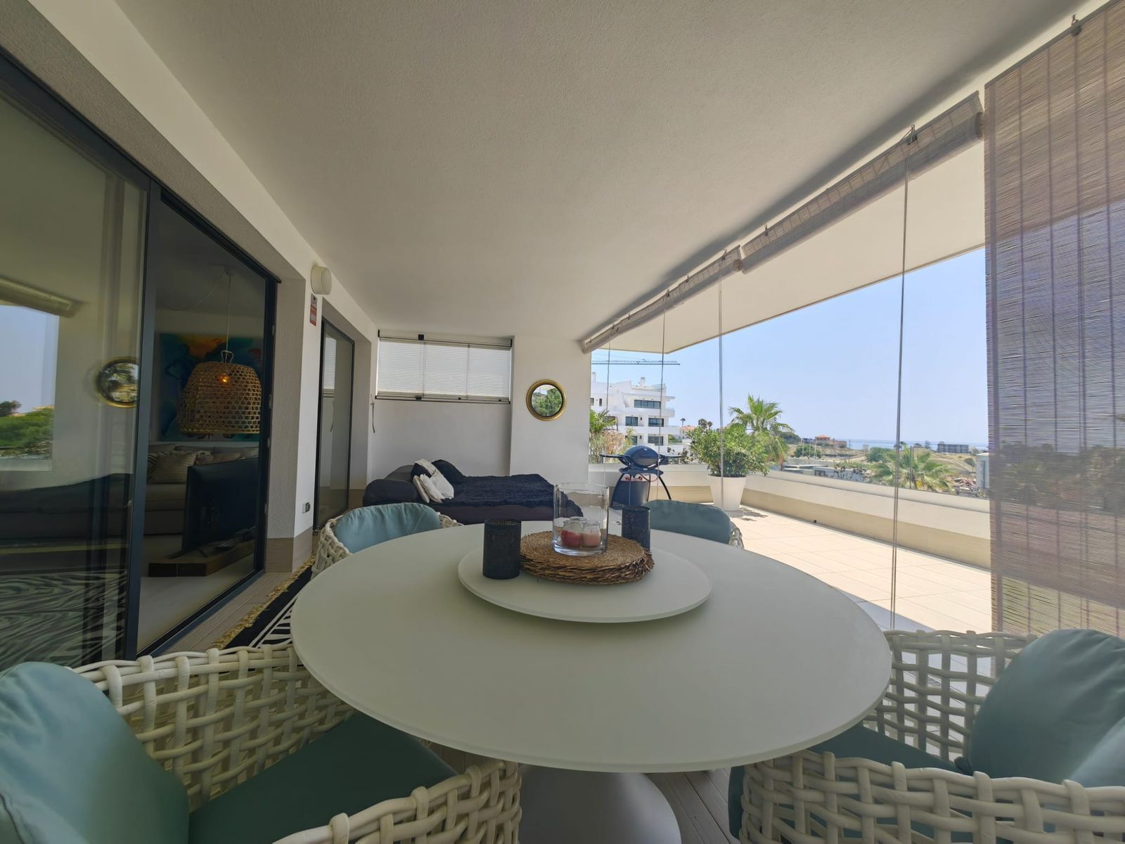 2146c2e0718caa3691ab8f8064eff805 - 1