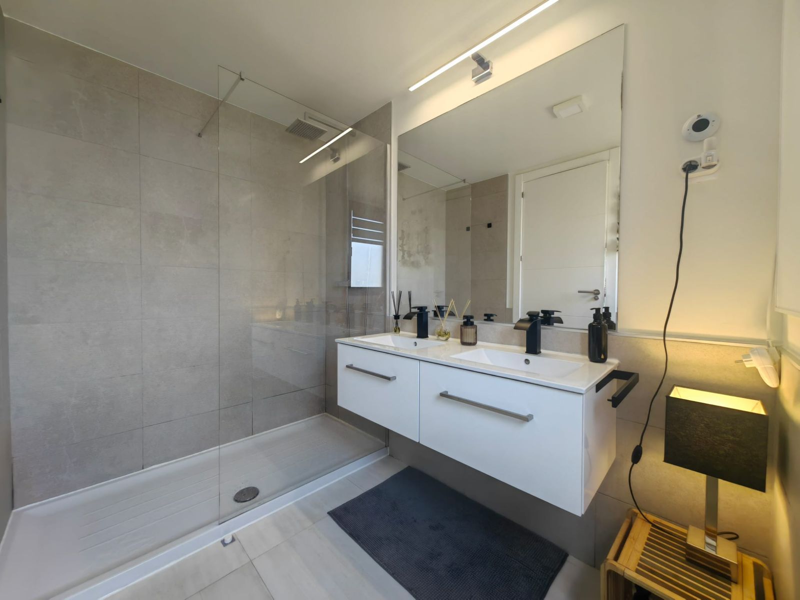 2146c2e0718caa3691ab8f8064eff805 - 5