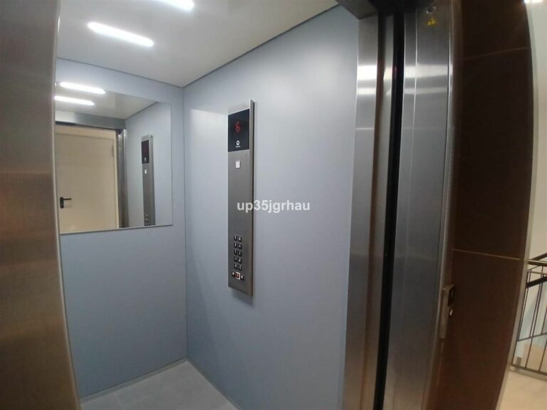 21ce40d0a84f7a7433cb15adb9f83ef7 - 12